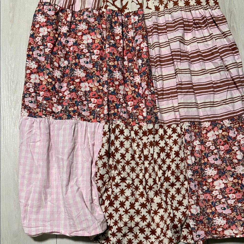 Women’s Vintage Floral Patchwork Skirt - elastic waist band. 33 “ long Size M - Picture 3 of 11